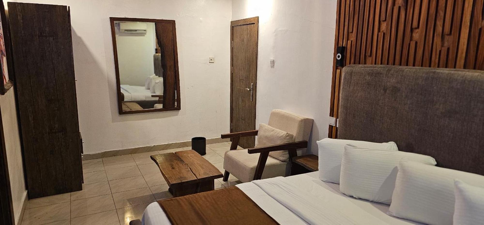 Presken Hotels Ikoyi Лагос Экстерьер фото